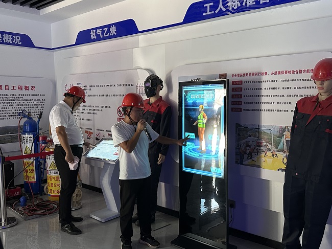 觀摩照片 (1).jpg