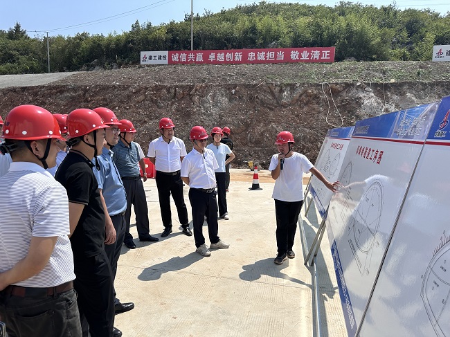 觀摩照片 (2).jpg